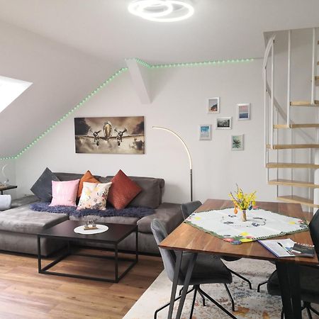 Auszeit2 Erfurt - Stilvolle Dachwohnung Mit Parkplatz - Zentrumsnah מראה חיצוני תמונה