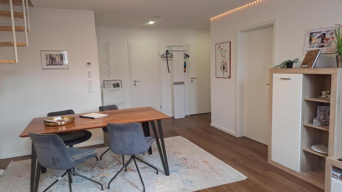 Auszeit2 Erfurt - Stilvolle Dachwohnung Mit Parkplatz - Zentrumsnah מראה חיצוני תמונה